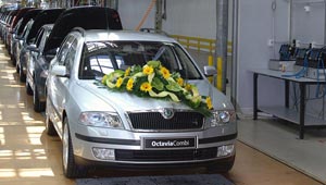 Milionowa Skoda zjechaa z tamy w Vrchlab 1