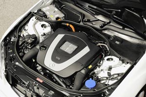 Mistrzostwo w emisji CO2: Mercedes S400 BlueHYBRID 2