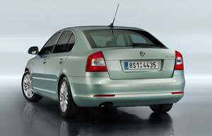 Odwieona Skoda Octavia w Paryu 2