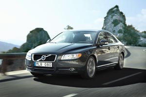 Odwieone Volvo S80 w Genewie 2