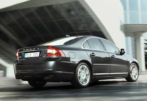 Odwieone Volvo S80 w Genewie 3