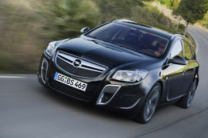 Opel Insignia OPC Sports Tourer rozpoczyna testy 1