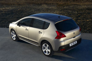 3008 - crossover by Peugeot 5