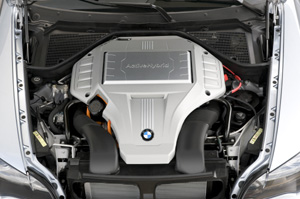 BMW ActiveHybrid X6 z napdem hybrydowym 4