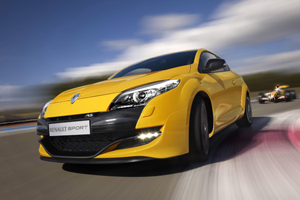 Nowe Megane Renault Sport: sportowe auto z klas 2