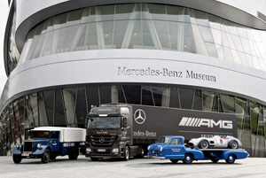 75 lat transporterw Srebrnych Strza Mercedesa 4