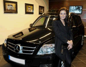 Natasza Urbaska w Mercedesie GLK 1