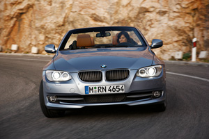 Elegancja i sportowy charakter - nowe BMW serii 3 8