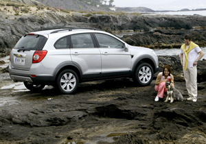 Chevrolet Captiva kusi wyposaeniem 1