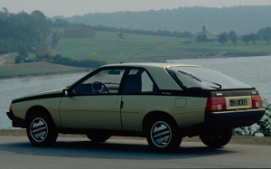 Trzydzieci lat Renault Fuego 2