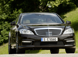 Nowy Mercedes S 63 AMG o mocy 571 KM 2