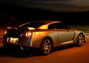 Nissan GT-R w potwornej roli w Top Gear Live 1