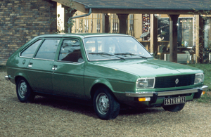 35 lat Renault 20/30 3
