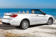 Chrysler 200 Convertible zadebiutuje w Chicago