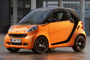 Nowa edycja specjalna: smart fortwo nightorange 1