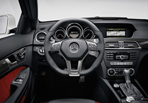 Nowy Mercedes Klasy C 63 AMG coupe 3