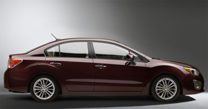 Czterodrzwiowe Subaru Impreza 2012 1