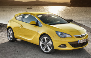 Nowy Opel Astra GTC 6