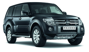 Mitsubishi Pajero Mont Blanc ju w salonach 1