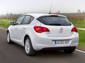 Opel Astra: tylko 99 g CO2 / km 1