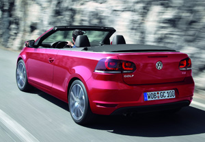 Nowy Golf Cabriolet debiutuje z mikkim dachem 2