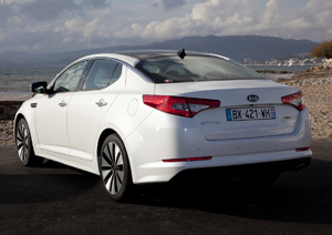 Nowa Kia Optima gotowa do walki w segmencie D 3