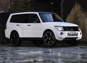 Mitsubishi Shogun Black Special Edition 1