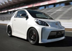 Toyota iQ GRMN na salonie tuningowym w Tokio