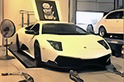 Murcielago LP 670-4 SV  z napdem na tyln o