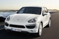 Porsche Cayenne do serwisu