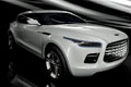 Aston Martin kontynuuje prace nad SUVem