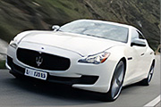 Nocne testy nowego Maserati Quattroporte