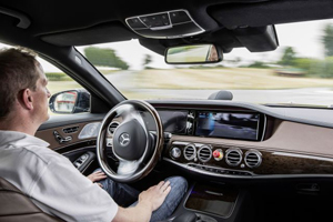Autonomiczna jazda Mercedesem S Intelligent Drive 1