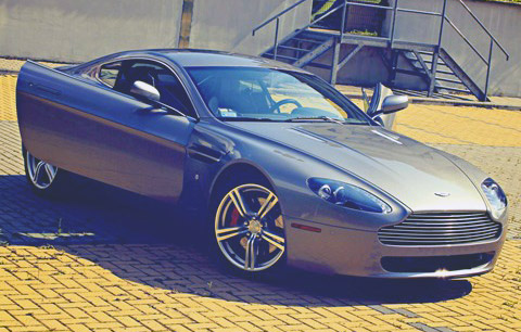 Aston Martin Vantage