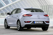 Hyundai ogosi ceny nowego modelu i30 Fastback