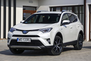 Toyota RAV4 w czerwcu w nowych atrakcyjnych cenach