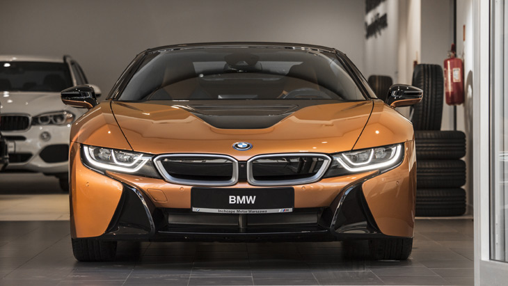 BMW i8