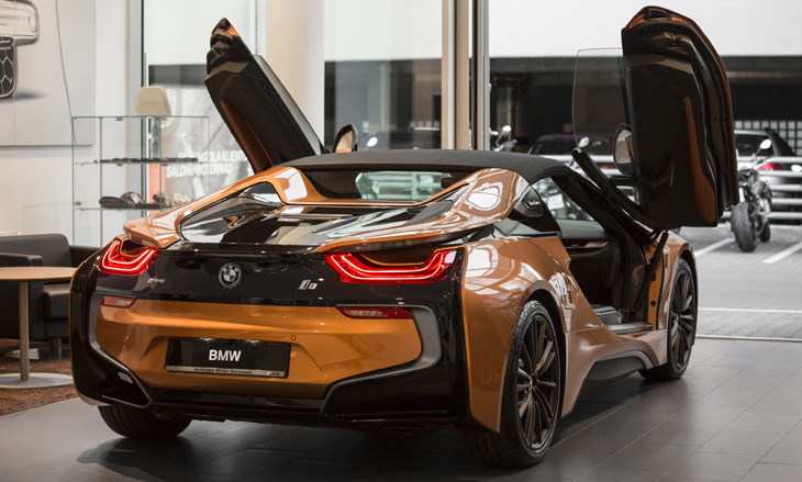 BMW i8