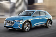 Audi e-tron nagrodzone statuetk Mobility Trends 2018