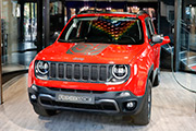 Premiera nowego Jeepa Renegade PHEV