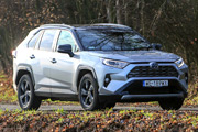 Ekstremalny test hybrydowej Toyoty RAV4