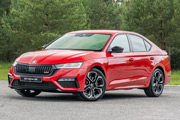 Nowa Skoda Octavia RS: sportowe trio