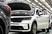 KIA rozpocza produkcj Sorento w wersji hybrydowej