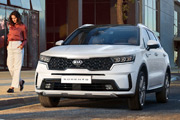 Kia Sorento potrafi wjecha w miejsce parkingowe bez kierowcy