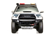 Overland-Ready Tacoma na targach SEMA360