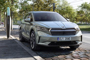 Skoda Enyaq iV prezentuje moliwoci platformy MEB