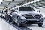 Mercedes-Benz EQC wjeda w nowy rok modelowy