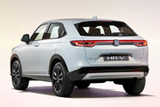 Nowa Honda HR-V e:HEV podnosi standard komfortu wnętrza