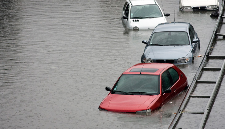 Auto po powodzi