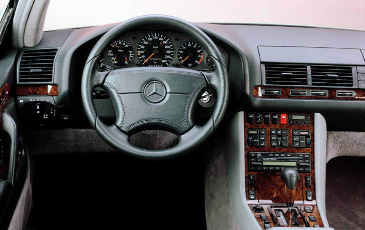 Mercedes-Benz SEC z serii 140